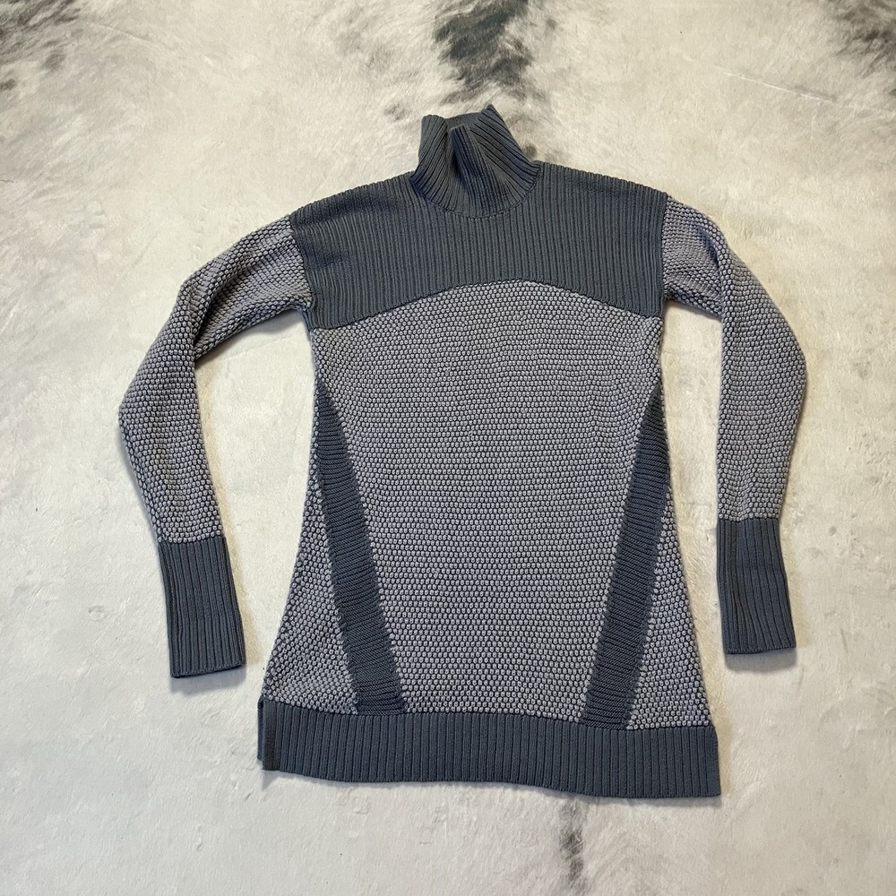 Lululemon Warm and Restore Turtleneck Sweater Sz 6 Merino Wool‎ Gray Nubby